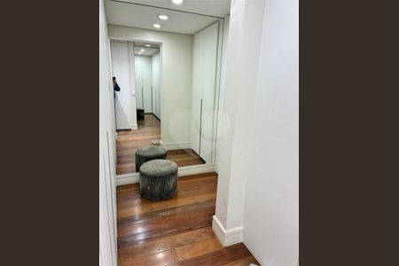 Apartamento à venda com 234m², 3 quartos e 6 vagas