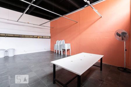 Apartamento para alugar com 90m², 2 quartos e sem vaga Apartamento para alugar com 90m², 2 quartos e sem vagaCondomínio - Salão de Festas