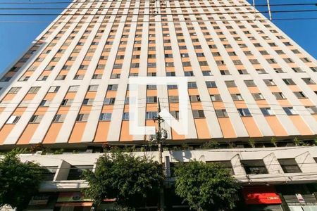 Apartamento para alugar com 90m², 2 quartos e sem vaga Apartamento para alugar com 90m², 2 quartos e sem vagaFachada