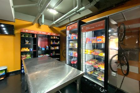 Apartamento à venda com 90m², 2 quartos e 2 vagasÁrea comum - Mercado