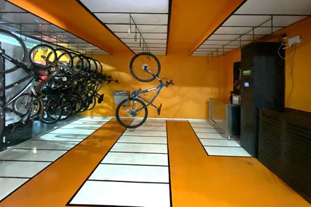 Apartamento à venda com 90m², 2 quartos e 2 vagasÁrea comum - Bicicletário e oficina