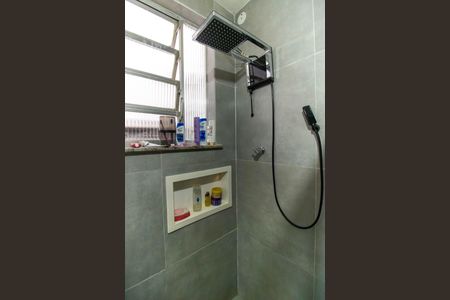 Apartamento à venda com 60m², 3 quartos e sem vaga Apartamento à venda com 60m², 3 quartos e sem vagaBanheiro