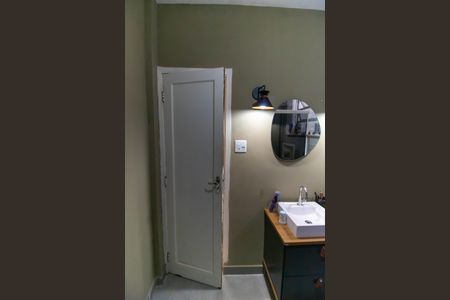 Apartamento à venda com 60m², 3 quartos e sem vaga Apartamento à venda com 60m², 3 quartos e sem vagaBanheiro