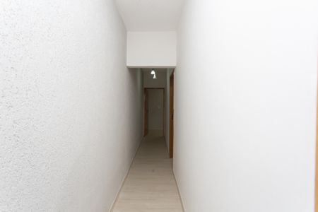 Casa à venda com 135m², 3 quartos e 3 vagas Casa à venda com 135m², 3 quartos e 3 vagasCorredor