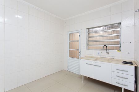 Casa à venda com 135m², 3 quartos e 3 vagas Casa à venda com 135m², 3 quartos e 3 vagasCozinha
