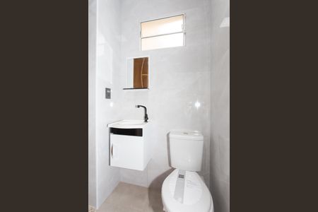 Casa à venda com 135m², 3 quartos e 3 vagas Casa à venda com 135m², 3 quartos e 3 vagasBanheiro da Suíte