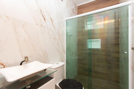 Casa à venda com 135m², 3 quartos e 3 vagas Casa à venda com 135m², 3 quartos e 3 vagasBanheiro Social