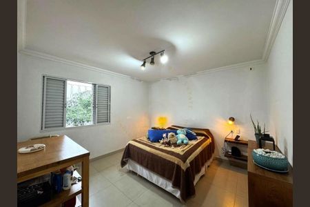 Casa à venda com 4 quartos, 290m² em Jardim Prudência, São Paulo