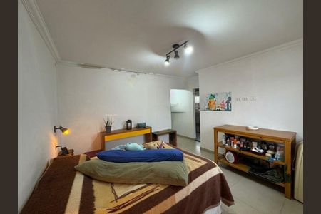 Casa à venda com 4 quartos, 290m² em Jardim Prudência, São Paulo