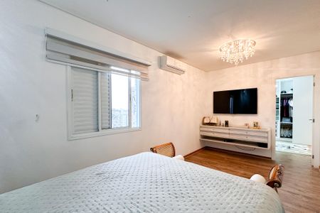 Apartamento à venda com 290m², 2 quartos e 3 vagasSuíte 2