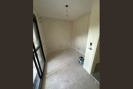 Casa à venda com 3 quartos, 300m² em Paraíso do Morumbi, São Paulo