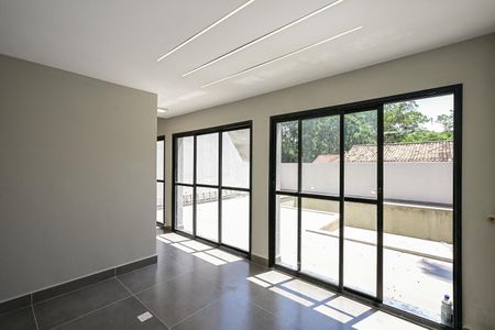 Casa de condomínio à venda com 300m², 3 quartos e 2 vagasÁrea comum