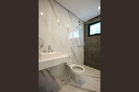 Casa de condomínio à venda com 300m², 3 quartos e 2 vagasBanheiro