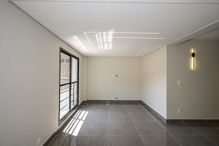 Sala de casa de condomínio à venda com 3 quartos, 300m² em Paraíso do Morumbi, São Paulo