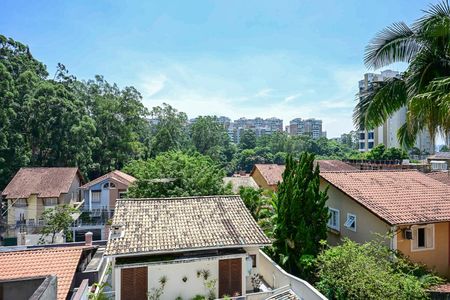 Casa de condomínio à venda com 300m², 3 quartos e 2 vagasVista da Suíte