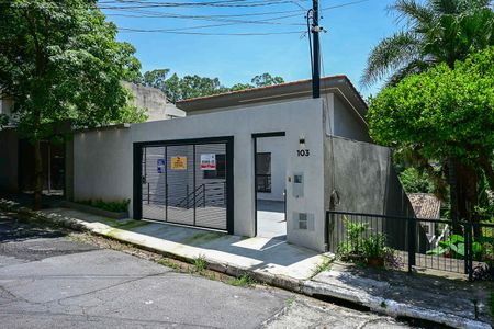 Casa de condomínio à venda com 300m², 3 quartos e 2 vagasFachada