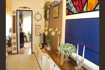 Apartamento à venda com 75m², 2 quartos e sem vaga