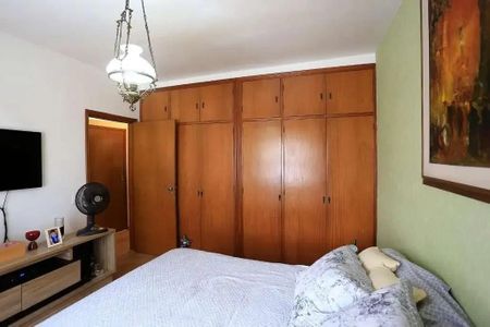 Casa à venda com 3 quartos, 175m² em Campo Belo, São Paulo