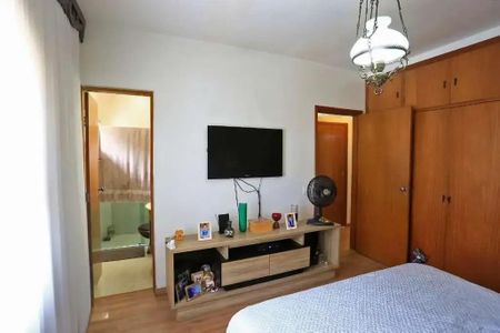 Casa à venda com 3 quartos, 175m² em Campo Belo, São Paulo