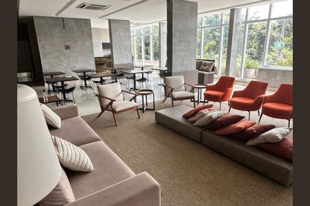 Apartamento à venda com 2 quartos, 63m² em Empresarial 18 do Forte, Barueri