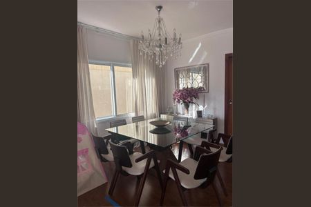 Casa à venda com 350m², 4 quartos e 6 vagas