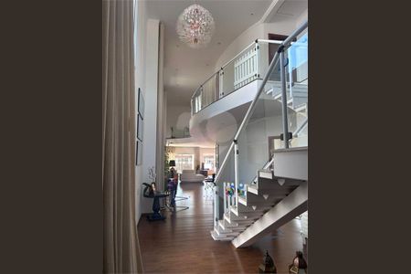 Casa à venda com 350m², 4 quartos e 6 vagas