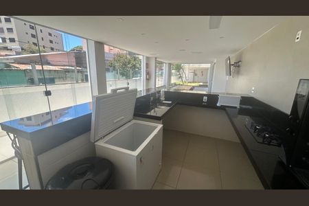 Apartamento à venda com 3 quartos, 243m² em União, Belo Horizonte