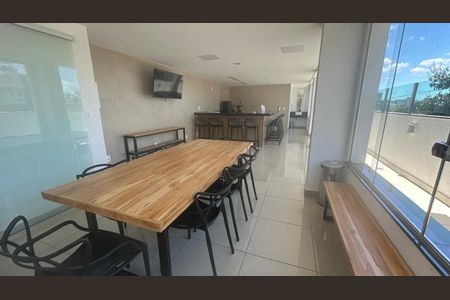 Apartamento à venda com 3 quartos, 243m² em União, Belo Horizonte
