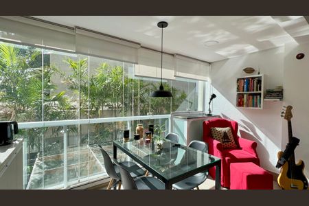 Studio à venda com 41m², 1 quarto e 1 vagaVaranda