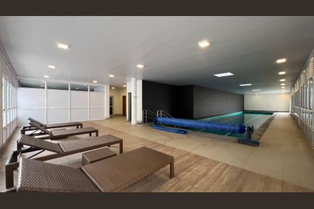 Studio à venda com 41m², 1 quarto e 1 vagaPiscina