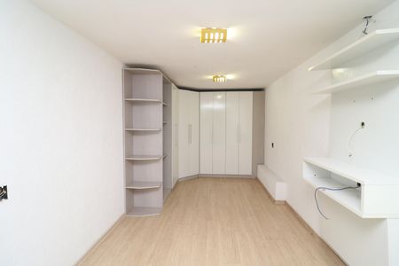 Casa para alugar com 1199m², 5 quartos e 3 vagasQuarto 2