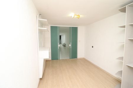 Casa para alugar com 1199m², 5 quartos e 3 vagasQuarto 2