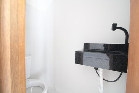 Lavabo de casa à venda com 3 quartos, 100m² em Vila Isa, São Paulo