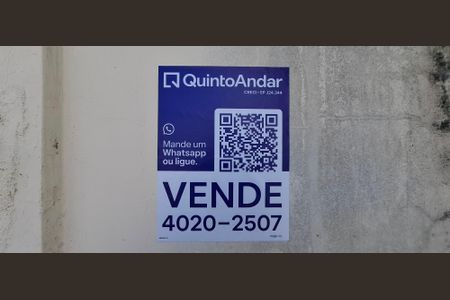 Casa à venda com 145m², 2 quartos e 2 vagas Casa à venda com 145m², 2 quartos e 2 vagasPlaquinha