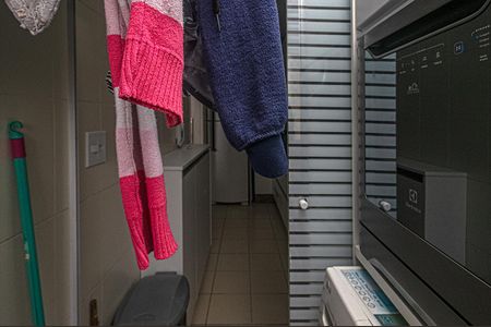 Apartamento à venda com 56m², 2 quartos e 1 vaga Apartamento à venda com 56m², 2 quartos e 1 vagaárea de serviço_4