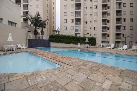 Apartamento à venda com 56m², 2 quartos e 1 vaga Apartamento à venda com 56m², 2 quartos e 1 vagapiscina_4