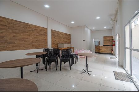 Apartamento à venda com 56m², 2 quartos e 1 vaga Apartamento à venda com 56m², 2 quartos e 1 vagasalão de festas_3
