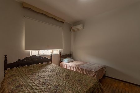 Casa à venda com 430m², 3 quartos e 2 vagasQuarto 1