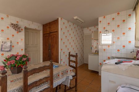 Casa à venda com 430m², 3 quartos e 2 vagasLavanderia