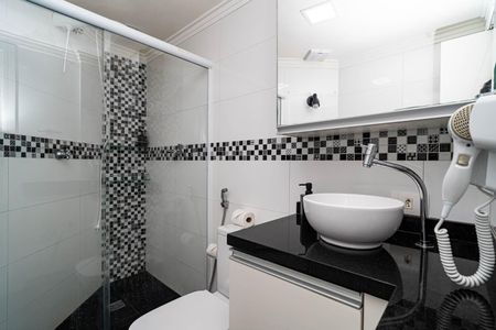 Apartamento à venda com 34m², 1 quarto e 1 vaga Apartamento à venda com 34m², 1 quarto e 1 vagaBanheiro