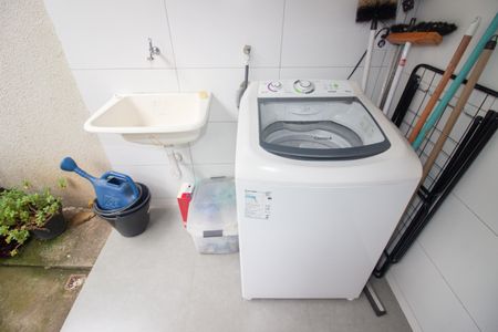 Casa à venda com 100m², 3 quartos e 2 vagasÁrea de Serviço