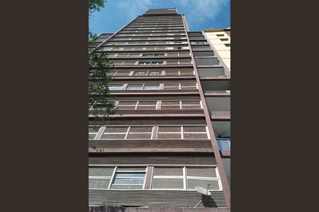 Studio à venda com 32m², 1 quarto e sem vaga Studio à venda com 32m², 1 quarto e sem vagaFachada