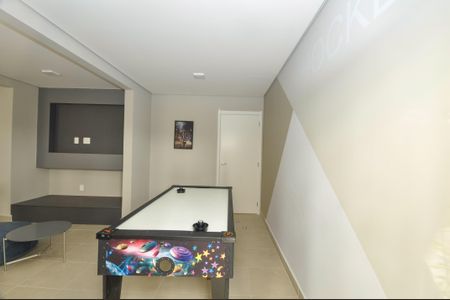 Apartamento para alugar com 27m², 1 quarto e sem vaga Apartamento para alugar com 27m², 1 quarto e sem vagaÁrea Comum - Salão de Jogos