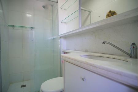 Apartamento à venda com 67m², 3 quartos e 1 vagaBanheiro Corredor