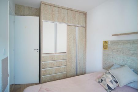Suíte de apartamento à venda com 3 quartos, 67m² em Passo D’areia, Porto Alegre