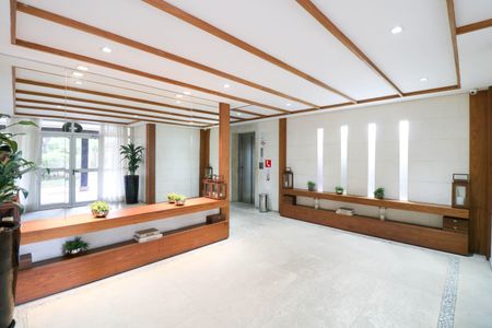 Apartamento à venda com 105m², 3 quartos e 2 vagas Apartamento à venda com 105m², 3 quartos e 2 vagasÁrea comum - Hall Social