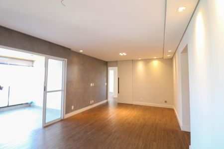 Apartamento à venda com 105m², 3 quartos e 2 vagas Apartamento à venda com 105m², 3 quartos e 2 vagasSala
