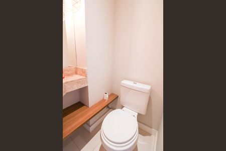 Apartamento à venda com 105m², 3 quartos e 2 vagas Apartamento à venda com 105m², 3 quartos e 2 vagasLavabo