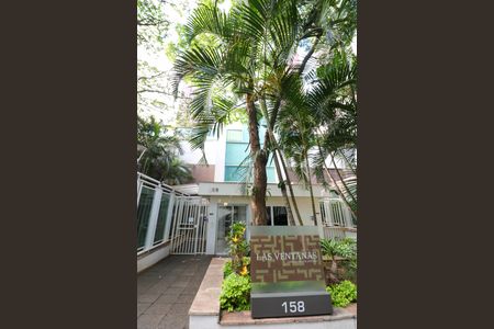 Apartamento à venda com 105m², 3 quartos e 2 vagas Apartamento à venda com 105m², 3 quartos e 2 vagasFachada