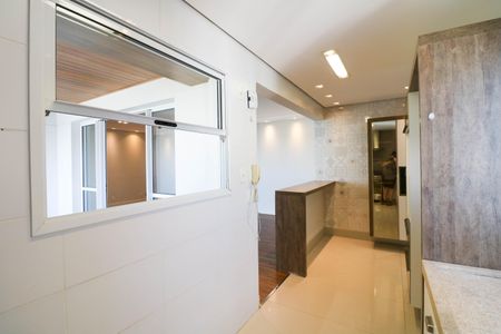 Apartamento à venda com 105m², 3 quartos e 2 vagas Apartamento à venda com 105m², 3 quartos e 2 vagasCozinha